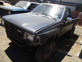 1988 TOYOTA TRUCK DLX BLACK STD 3.0L MT 4WD Z16364